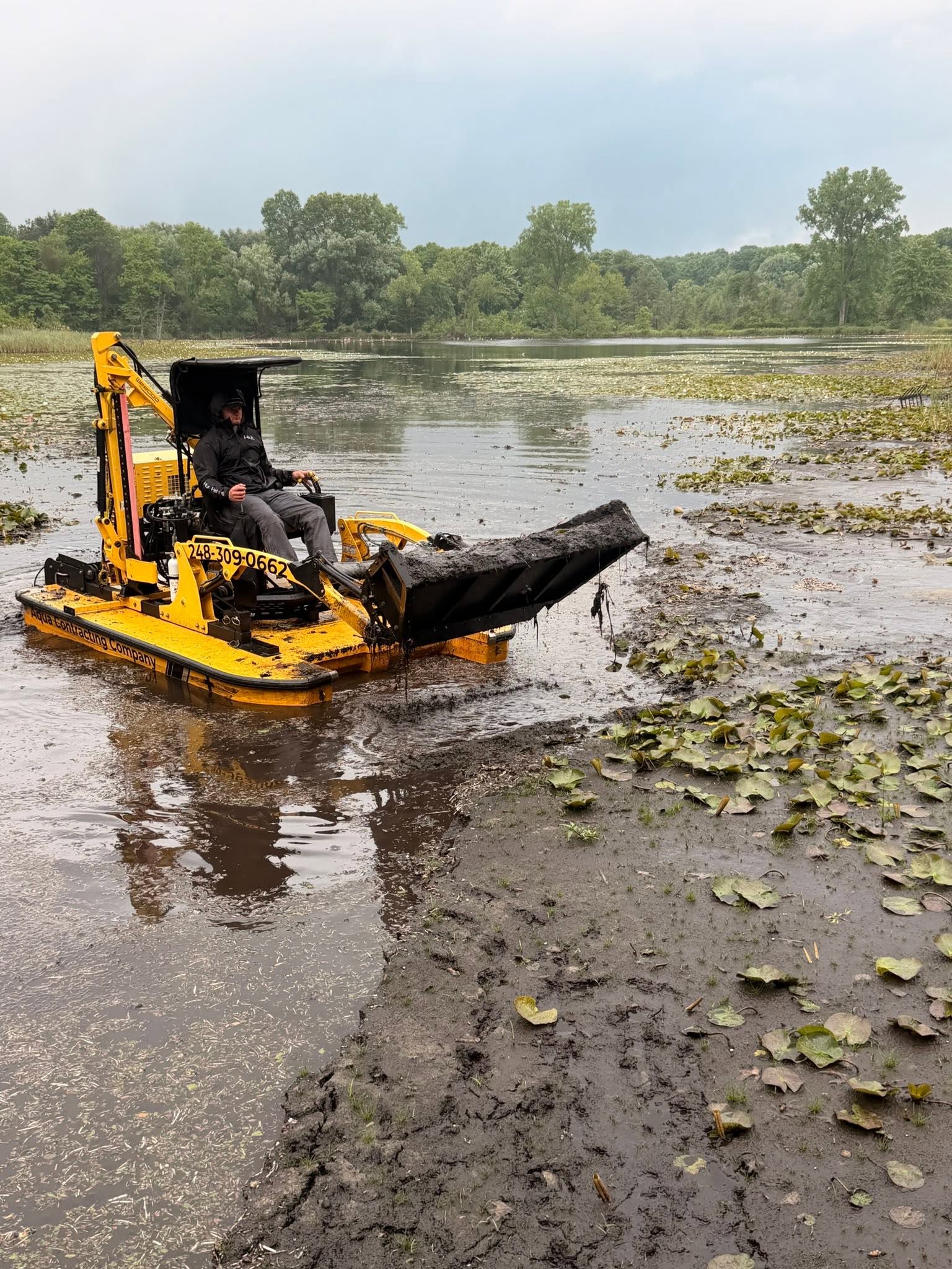 Muck Removal & Dredging project photo 2
